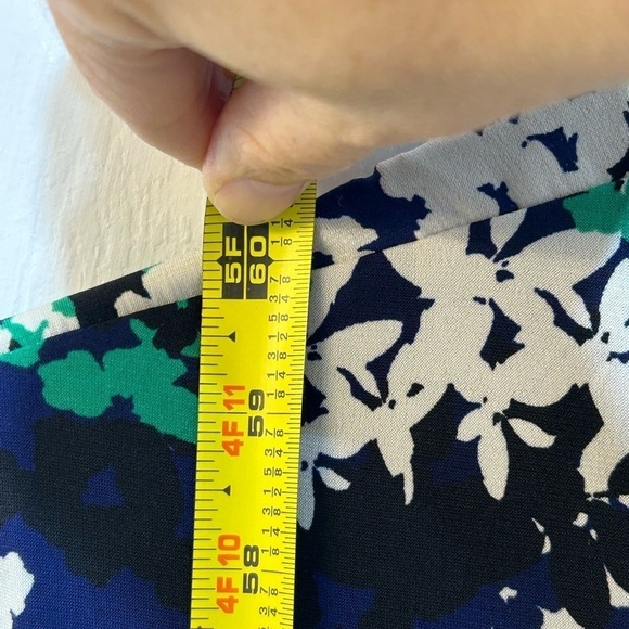 Just Taylor Faux Wrap Maxi Dress Navy Floral Sleeveless Sheer Overlay Lined Sz 2 - Picture 10 of 11